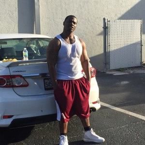 Meet your Posher, Kenneth